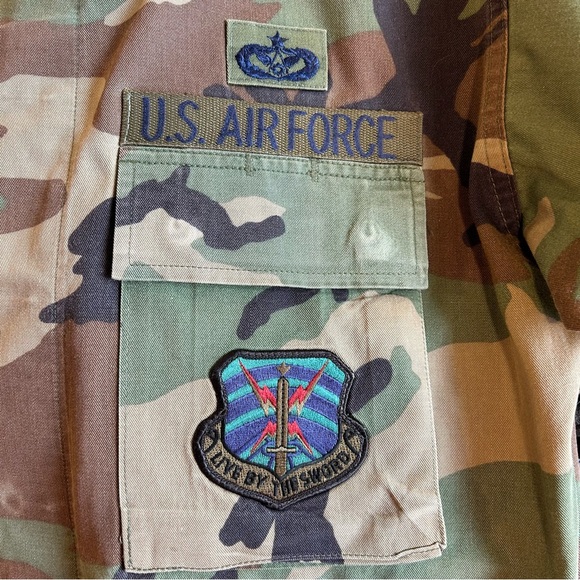American Apparel Woodland Camouflage US Air Combat Command W/ Patches Size M - Picture 8 of 11